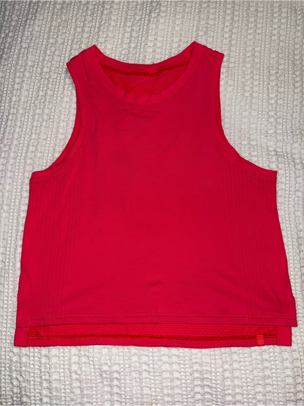 Lululemon red coral muscle tank Sz m 6